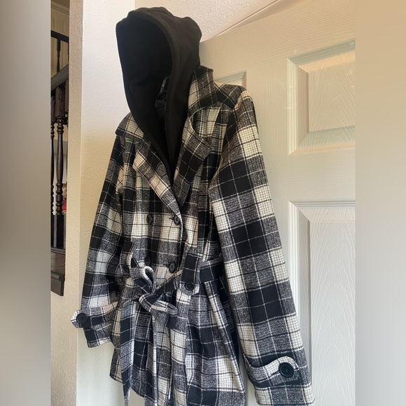 FASHION NOVA 🖤💖🤍PLAID BUTTON FRONT PEACOAT-WITH SASH & DETACHABLE HOODIE-XL - Picture 7 of 16